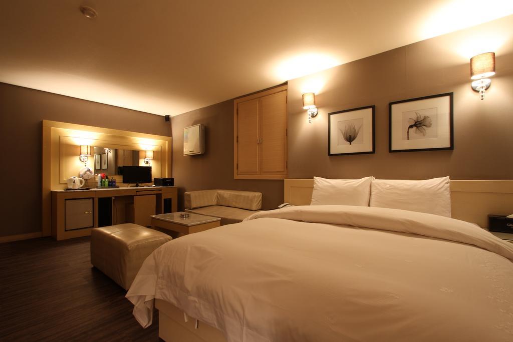 Art Motel 2*